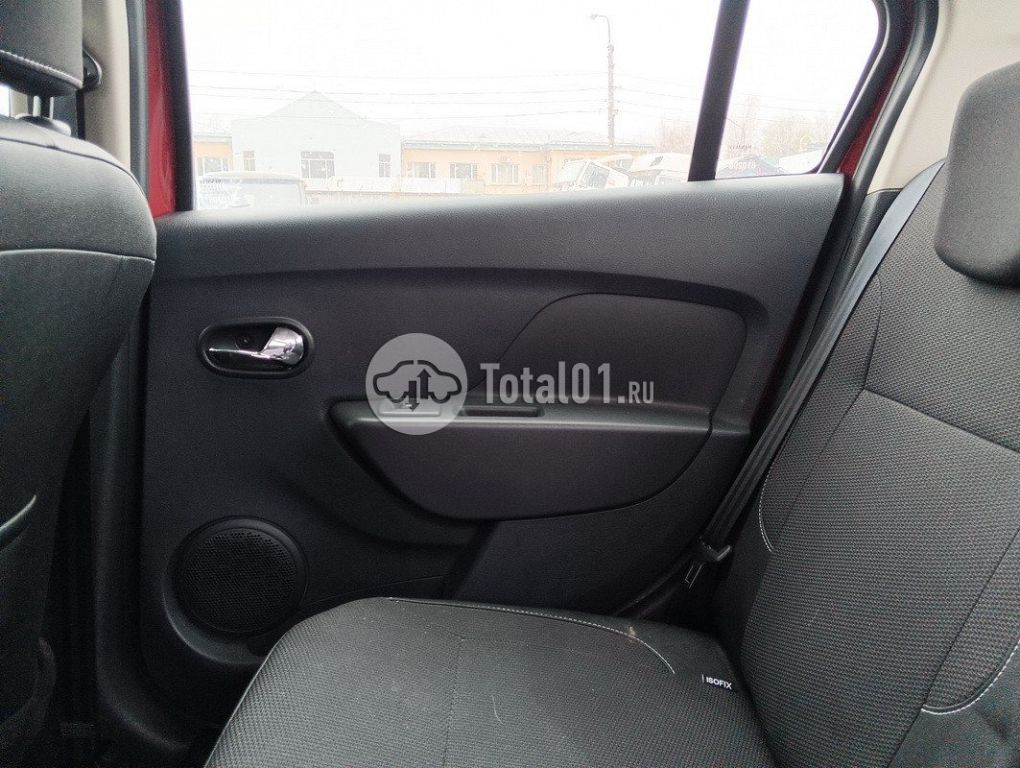 Фото Renault Logan 136