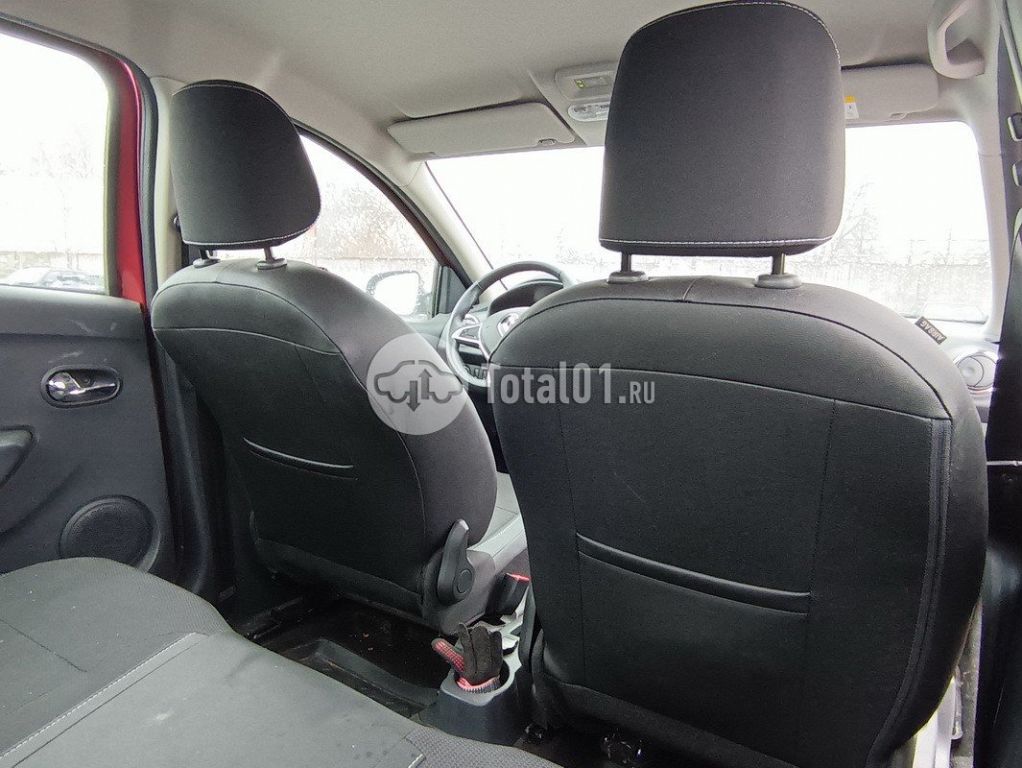 Фото Renault Logan 140