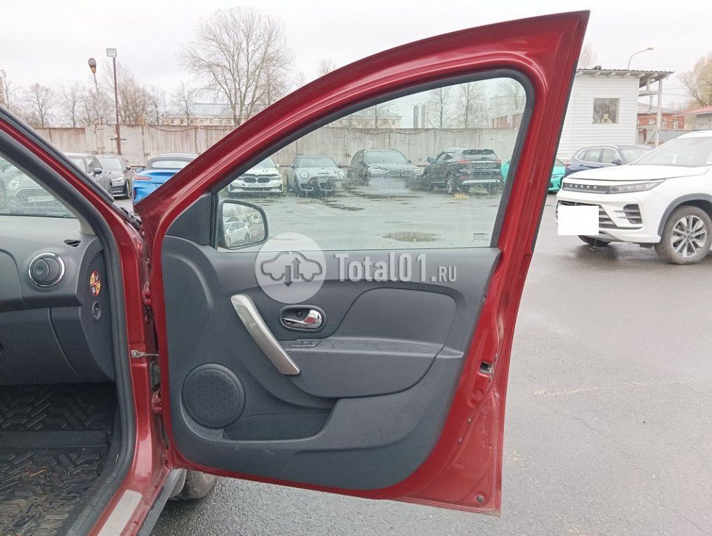 Фото Renault Logan 146