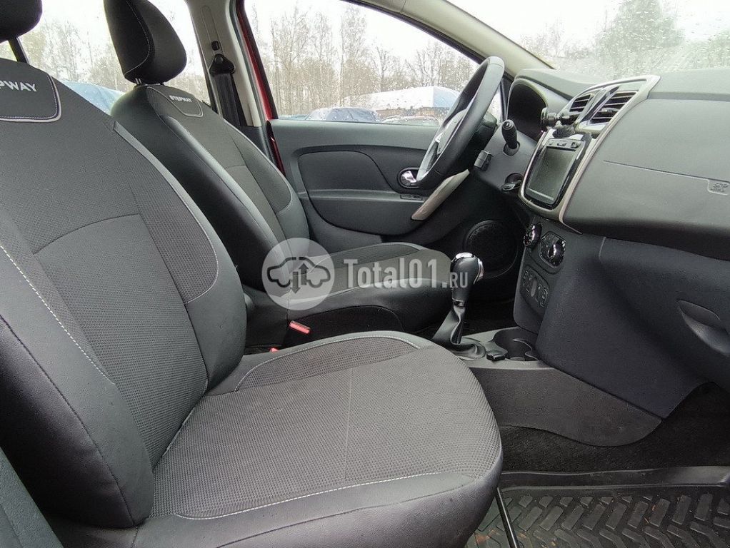 Фото Renault Logan 152