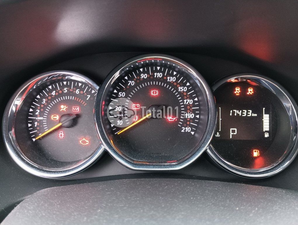 Фото Renault Logan 160