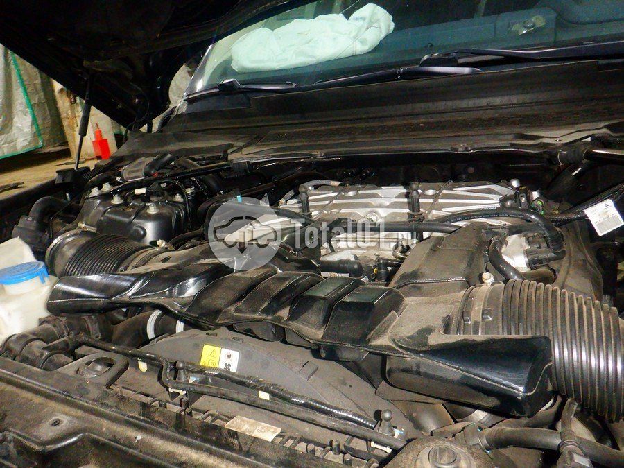 Фото Land Rover Range Rover 260