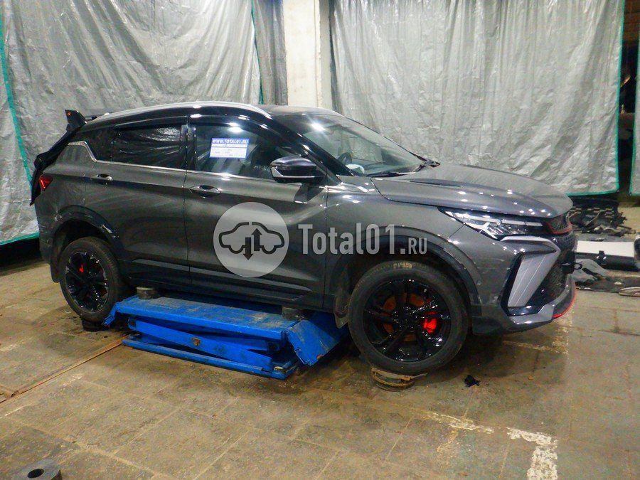 Фото Geely Coolray 8