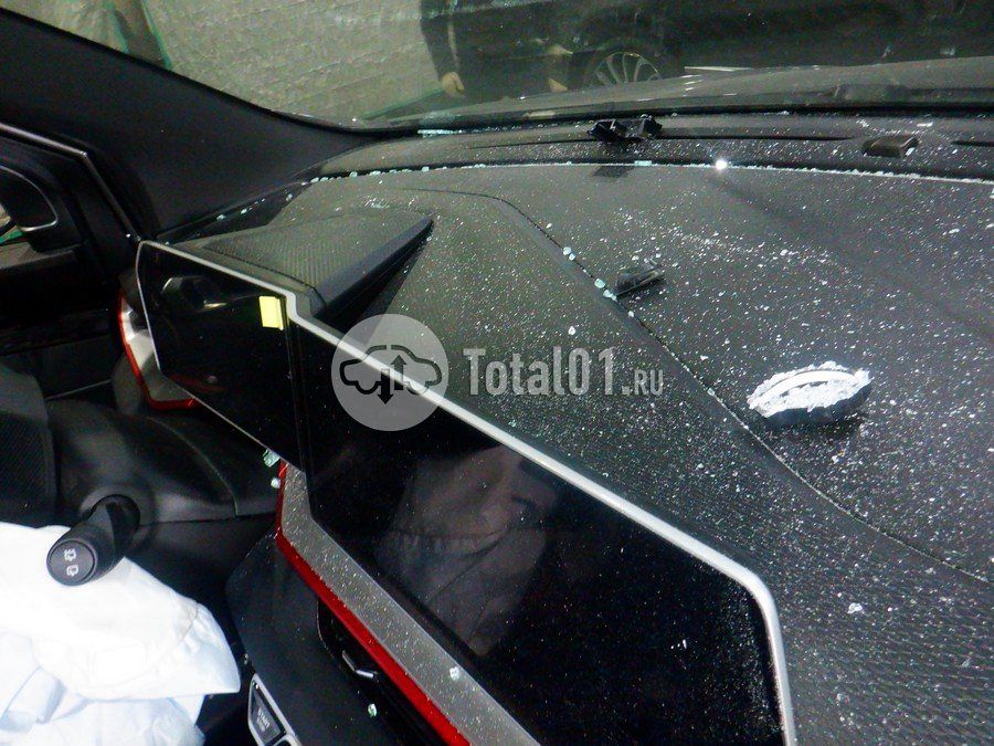 Фото Geely Coolray 48