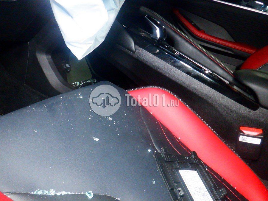 Фото Geely Coolray 98