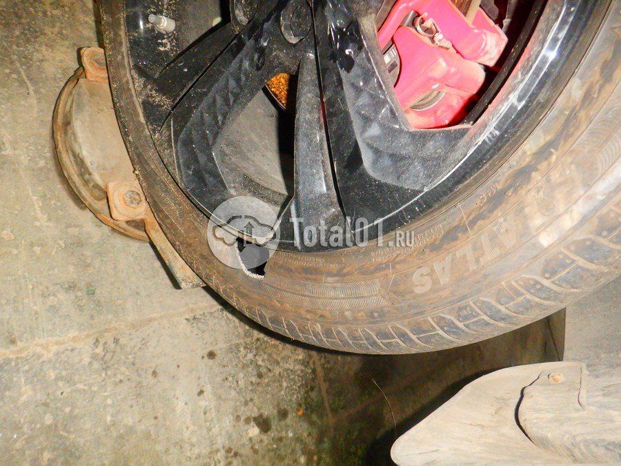 Фото Geely Coolray 178