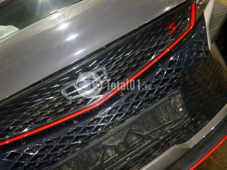 Фото Geely Coolray 270