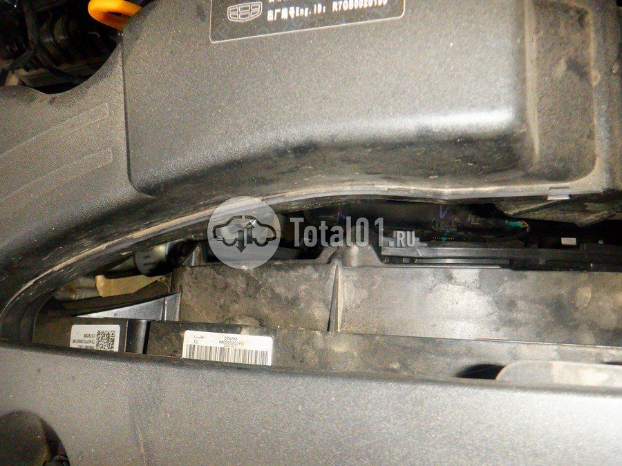 Фото Geely Coolray 300