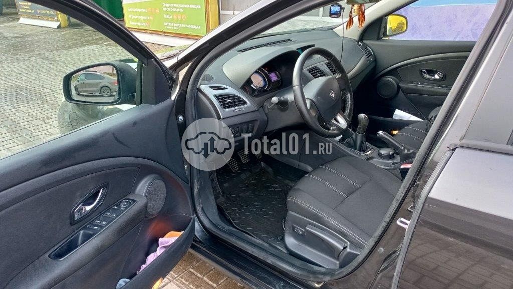 Фото Renault Fluence 16