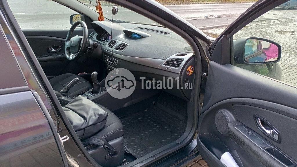 Фото Renault Fluence 22