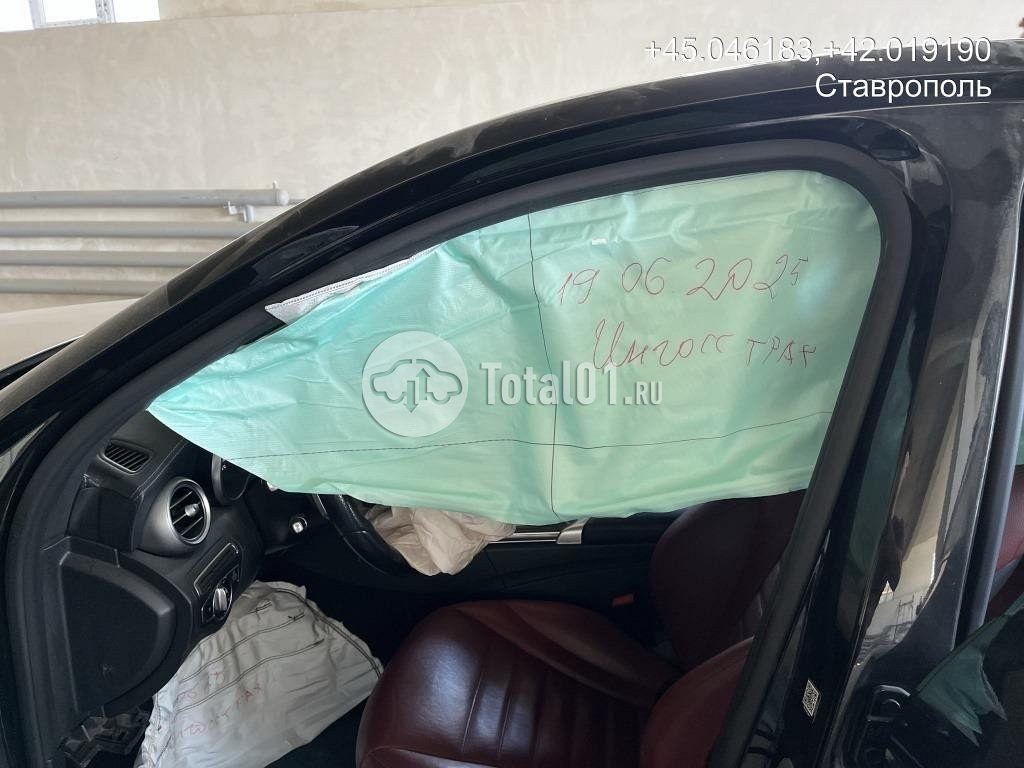 Фото Mercedes-Benz C-класс 530