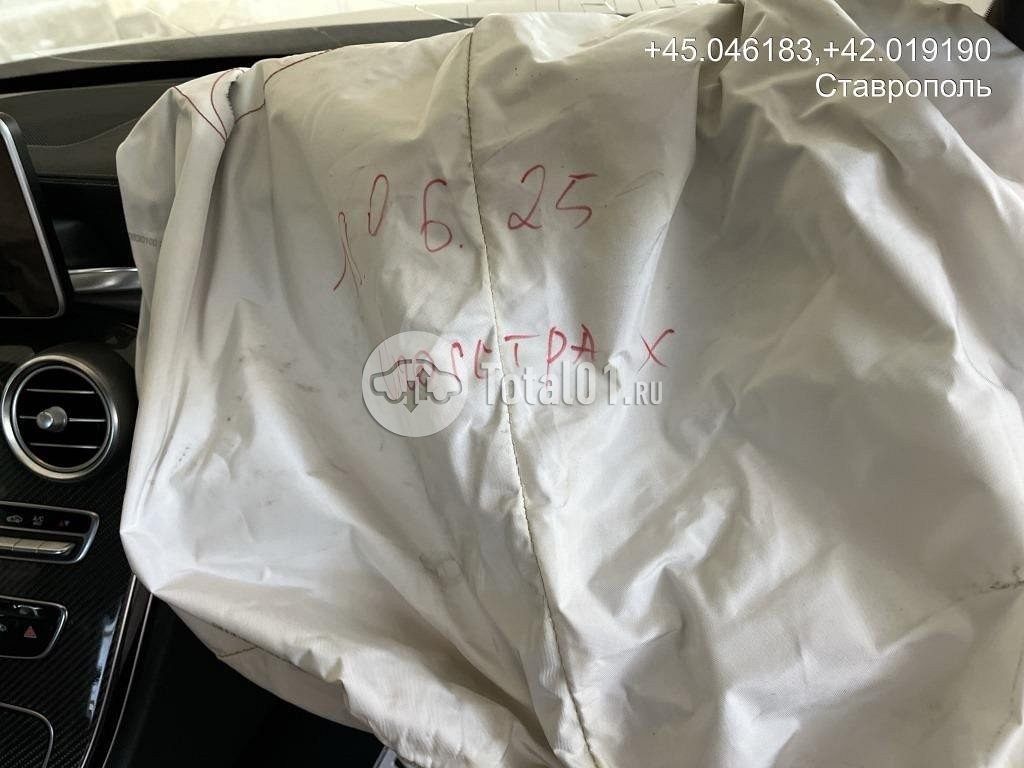 Фото Mercedes-Benz C-класс 548