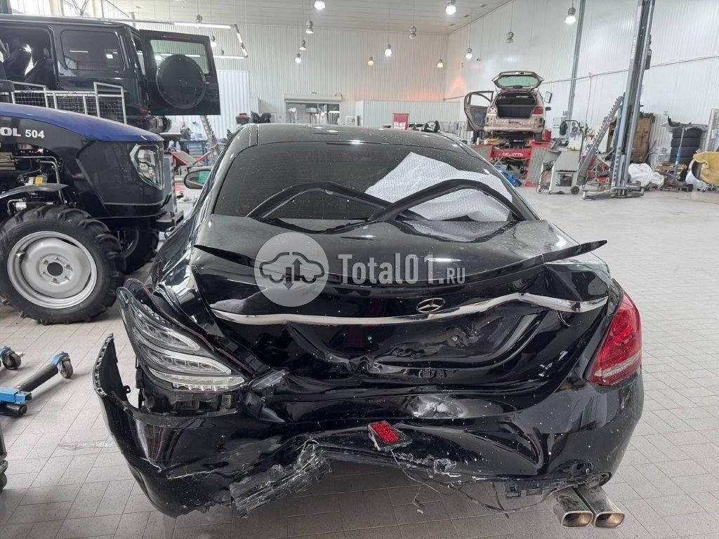 Фото Mercedes-Benz C-класс 692