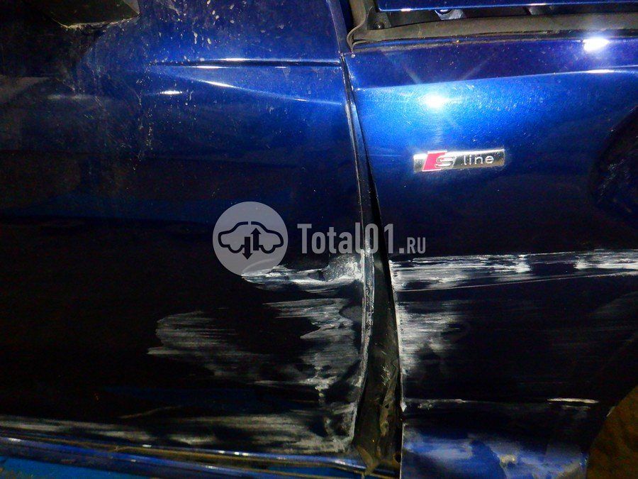 Фото Audi A4 104