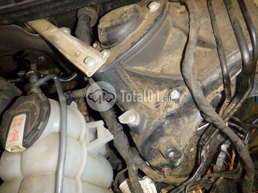 Фото Audi A4 240