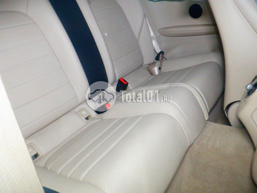 Фото Mercedes-Benz C-класс 28