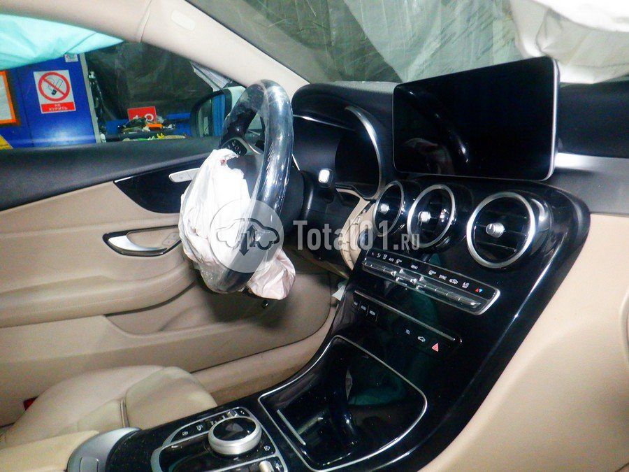 Фото Mercedes-Benz C-класс 40