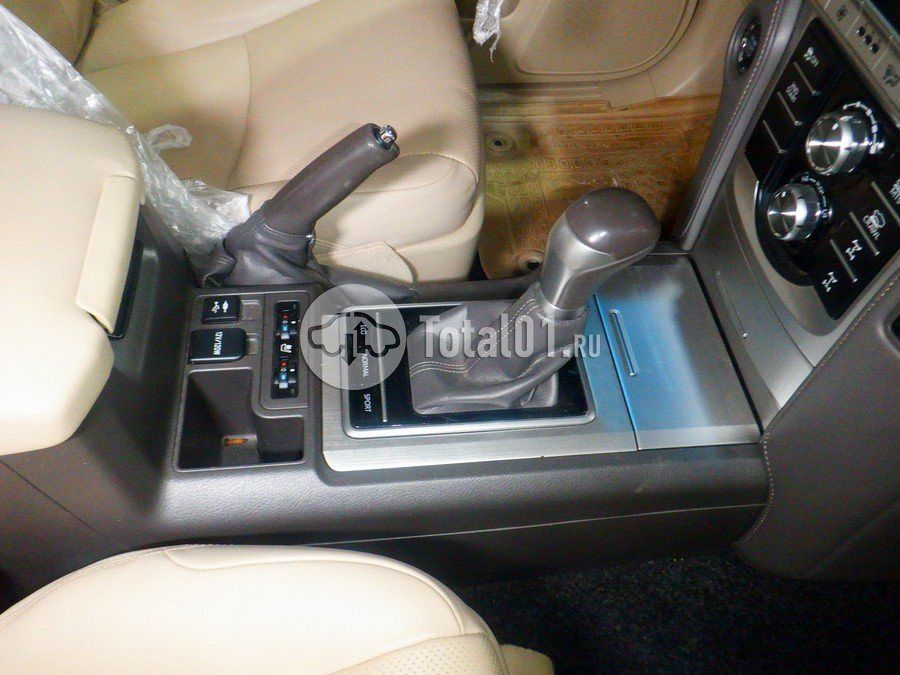 Фото Toyota Land Cruiser Prado 34