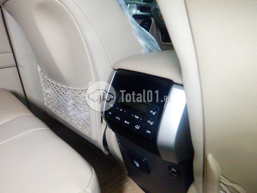 Фото Toyota Land Cruiser Prado 56