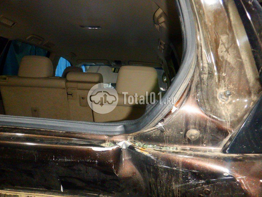 Фото Toyota Land Cruiser Prado 140