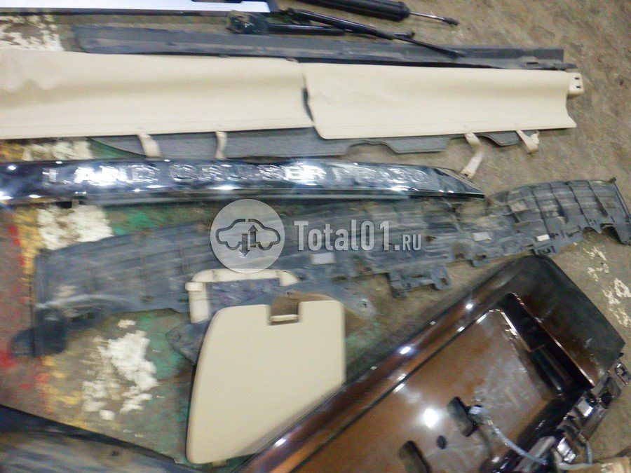 Фото Toyota Land Cruiser Prado 354