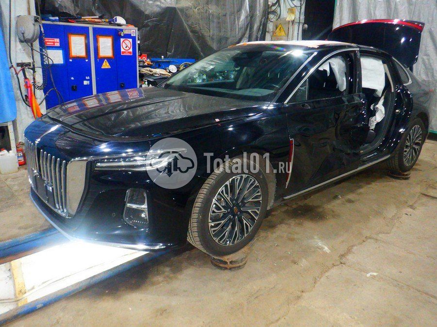 Фото Hongqi H5 6