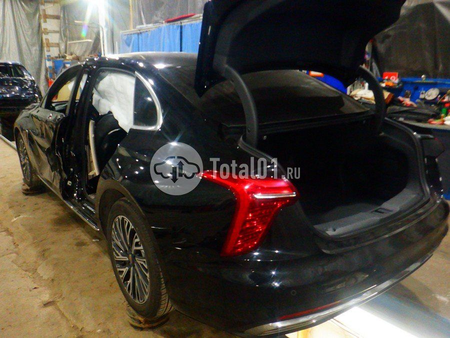 Фото Hongqi H5 14