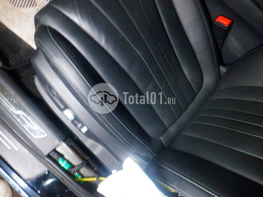 Фото Hongqi H5 82