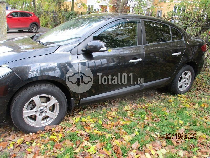 Фото Renault Fluence 10