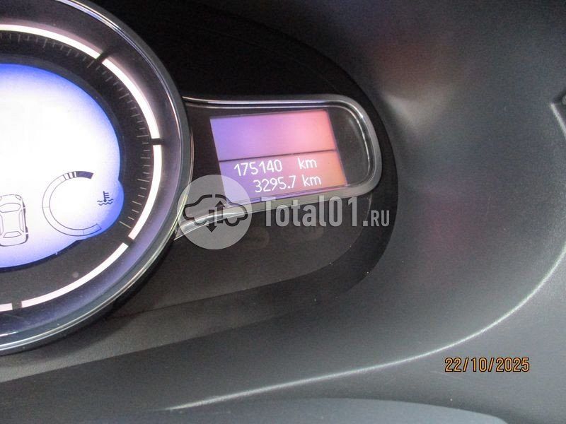 Фото Renault Fluence 70