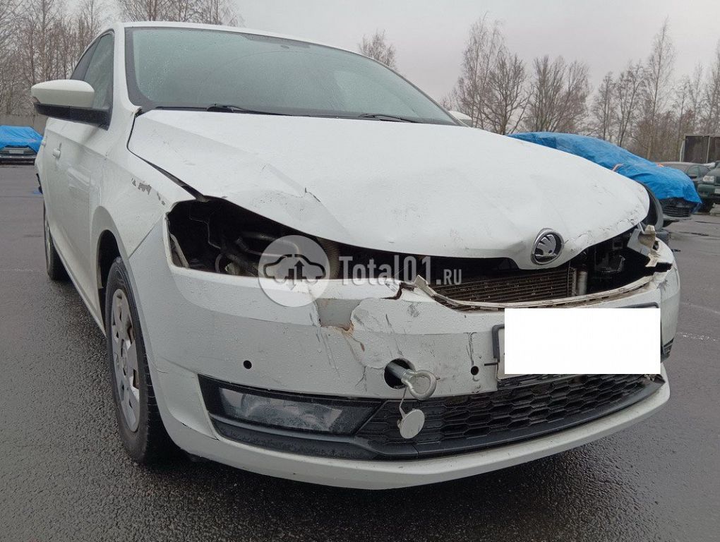 Фото Skoda Rapid 14
