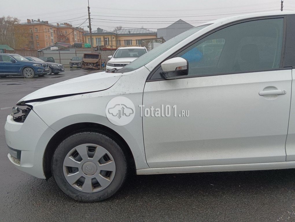 Фото Skoda Rapid 34