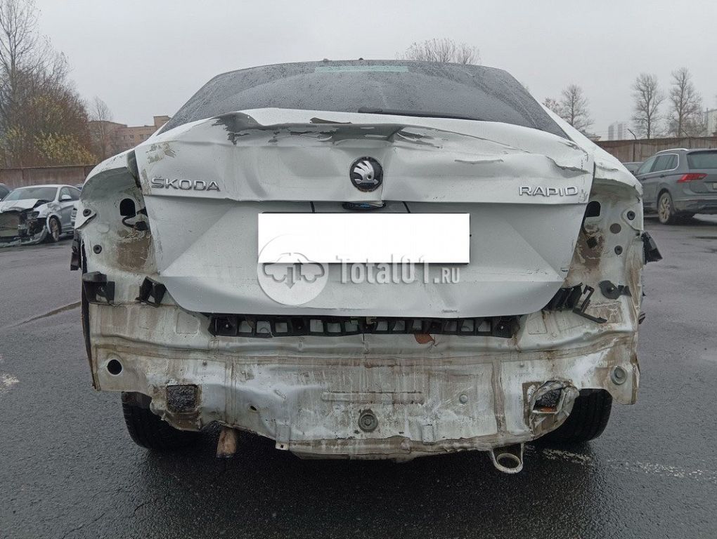 Фото Skoda Rapid 52