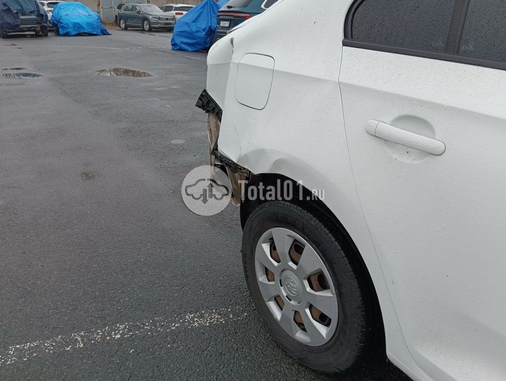 Фото Skoda Rapid 76