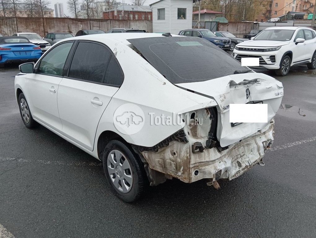 Фото Skoda Rapid 112