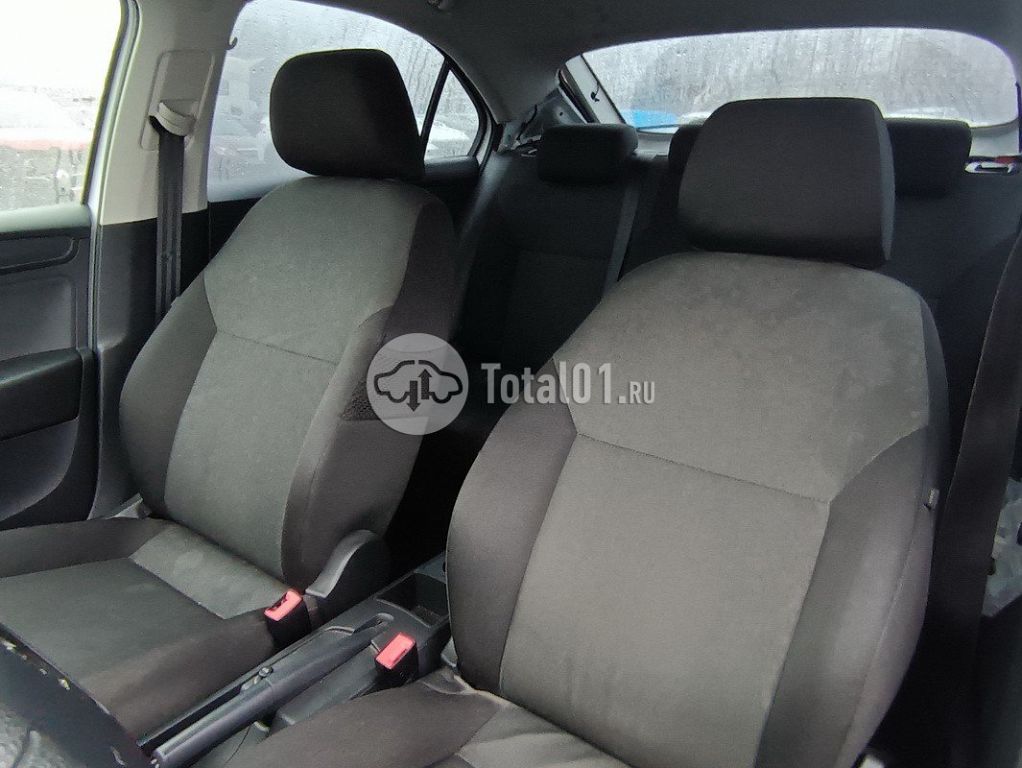 Фото Skoda Rapid 122