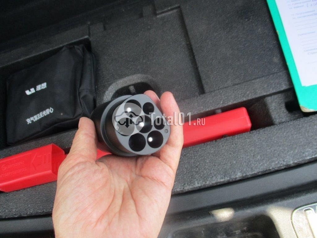 Фото Lixiang L7 38