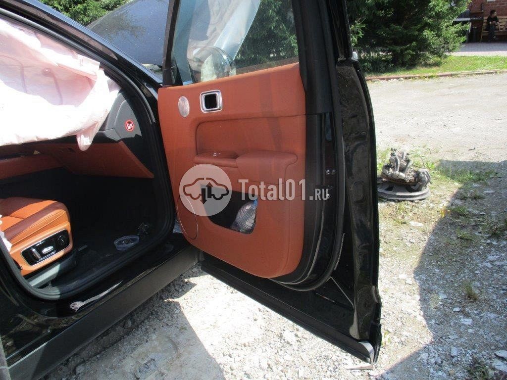 Фото Lixiang L7 136