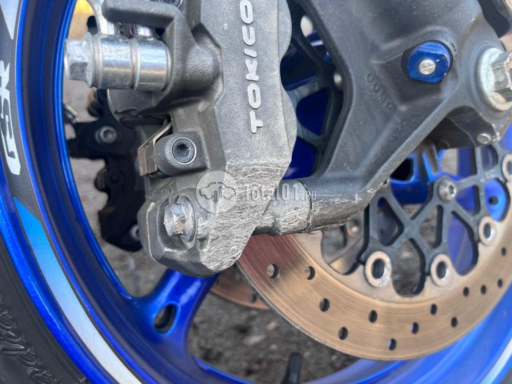 Фото Suzuki GSX-R600 22