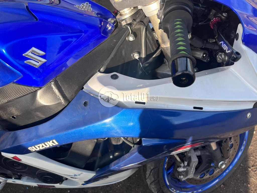 Фото Suzuki GSX-R600 26
