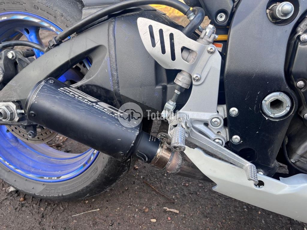 Фото Suzuki GSX-R600 36