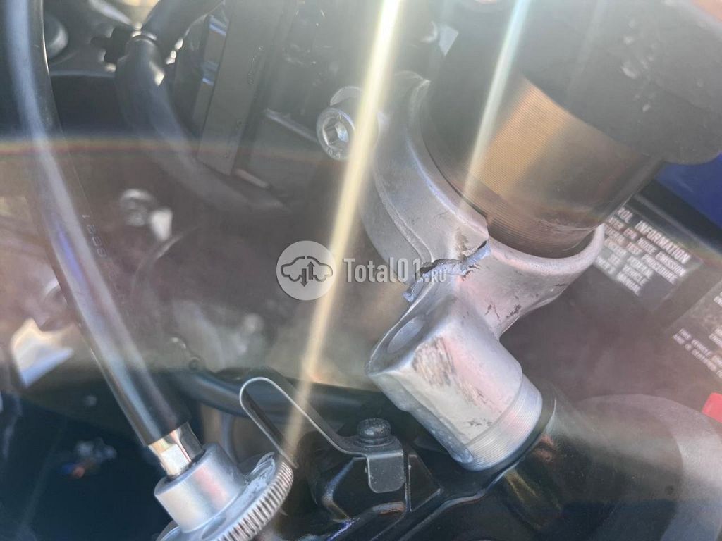 Фото Suzuki GSX-R600 60