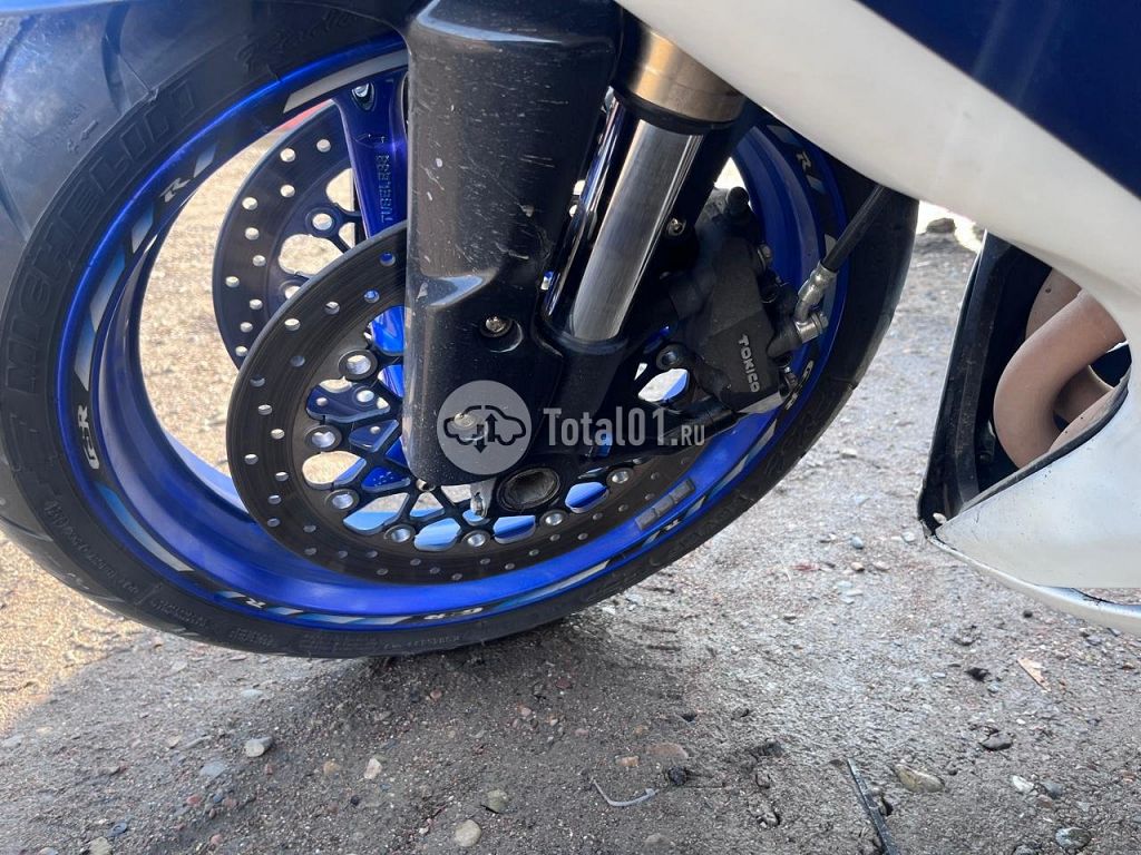 Фото Suzuki GSX-R600 78