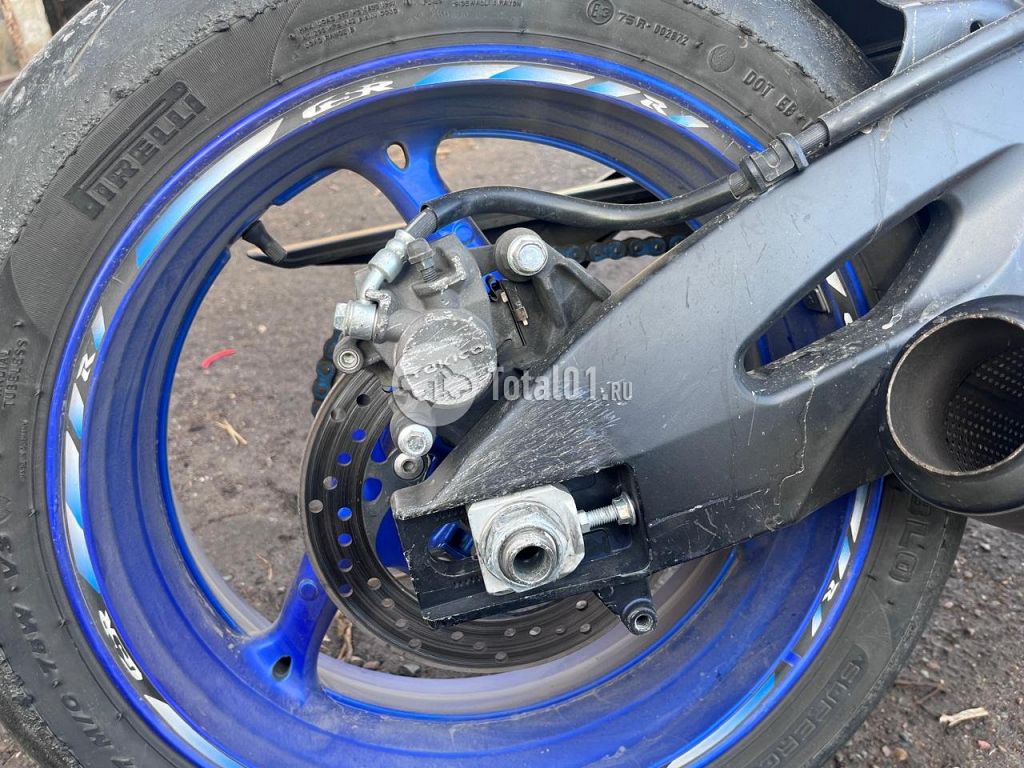 Фото Suzuki GSX-R600 106