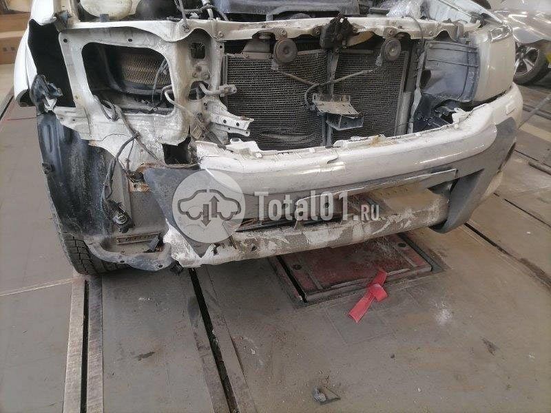 Фото Toyota Hilux 64