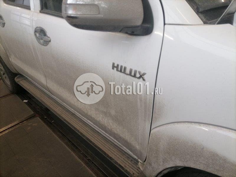 Фото Toyota Hilux 86