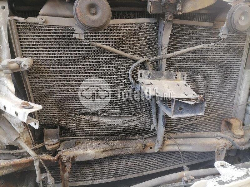 Фото Toyota Hilux 108