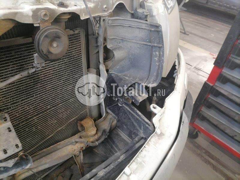 Фото Toyota Hilux 114