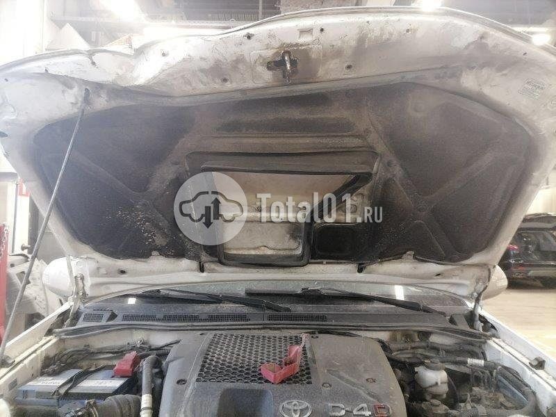 Фото Toyota Hilux 122