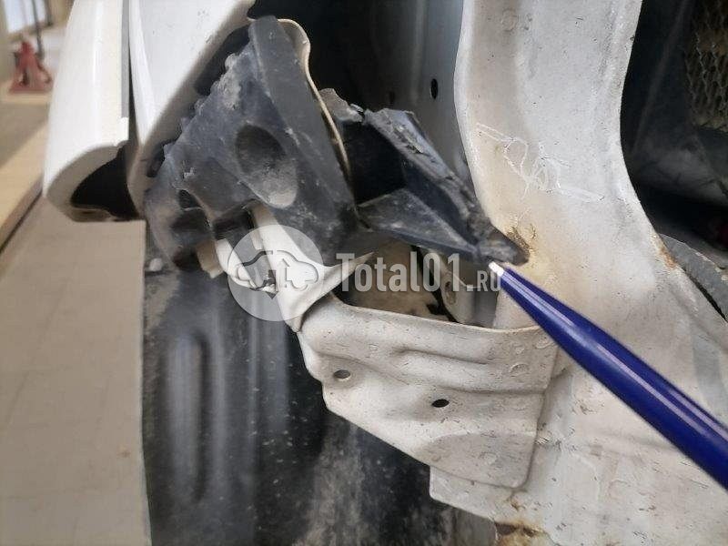 Фото Toyota Hilux 134